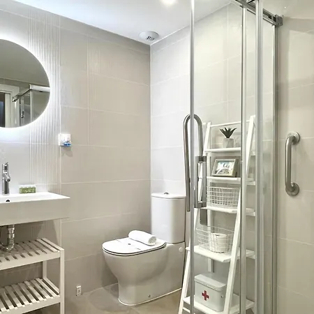 Duplex Moderno Con Piscina Y Parking - Roig Arena *