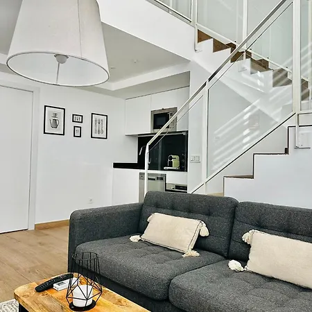 Duplex Moderno Con Piscina Y Parking - Roig Arena *